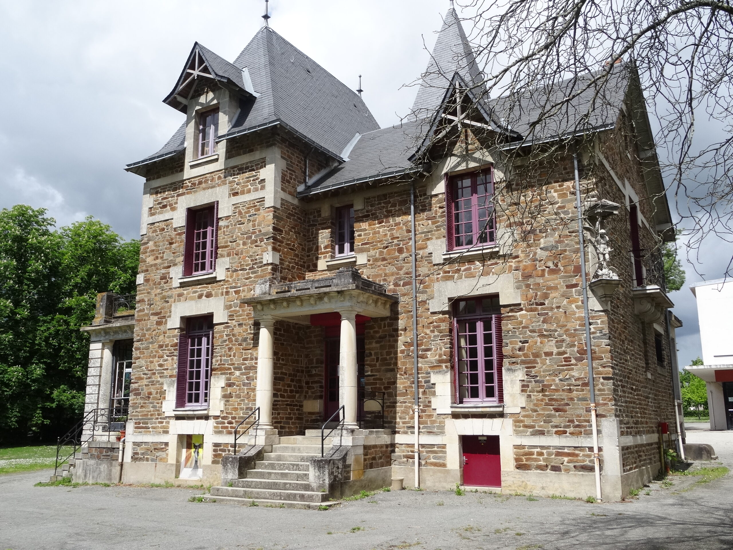 chateau ALAC